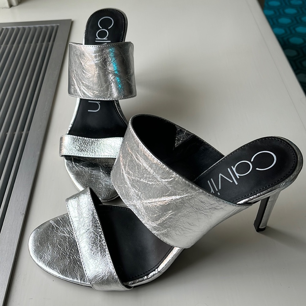 Calvin Klein slip on heels as 9 SILVER